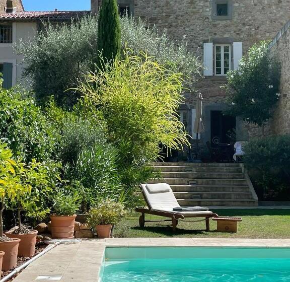 ベッドアンドブレックファースト Maison La Vie Est Belle