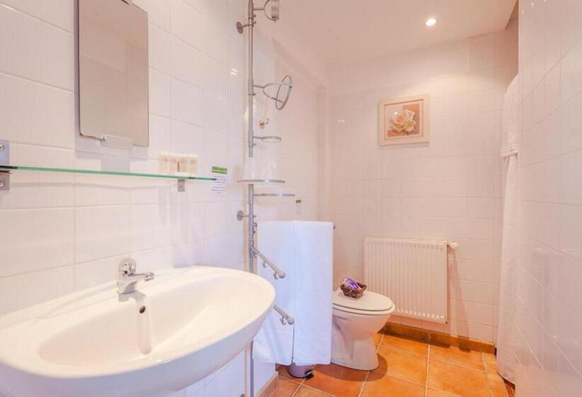 צימר Normandy Inn