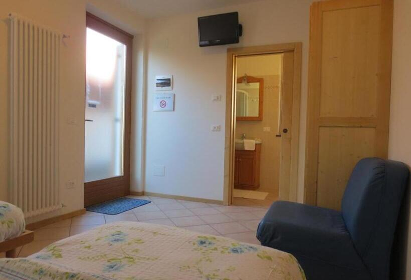 فندق Agritur Clementi