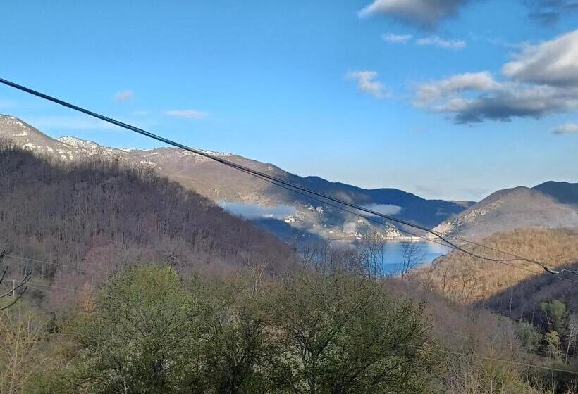 فندق Agriturismo I Due Regni