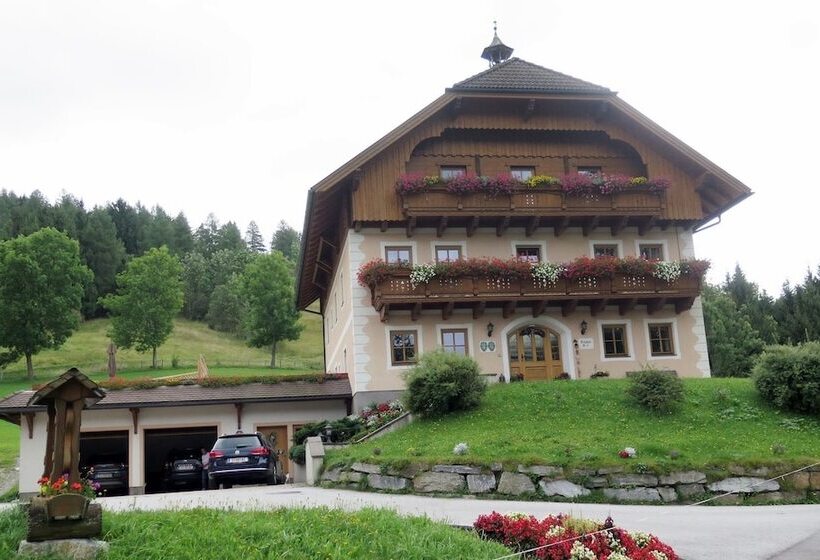 ホテル Bauernhof Trinkergut