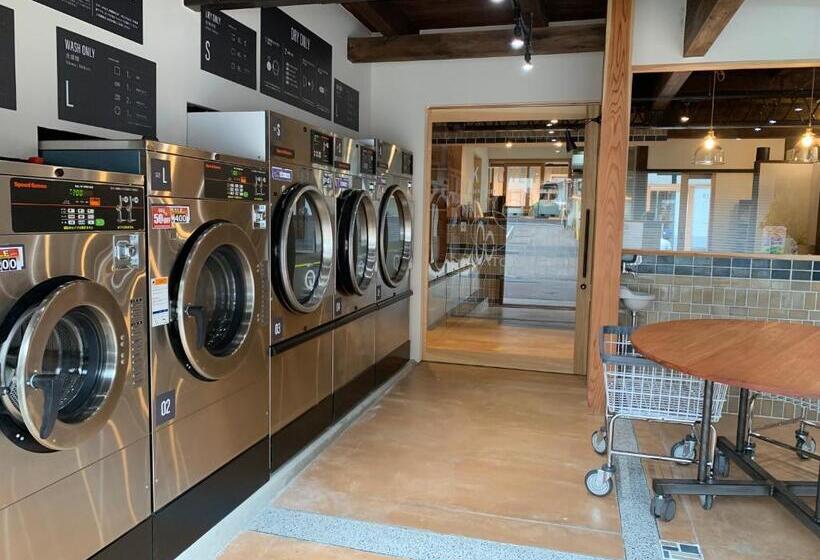 فنادق الكبسولة Watowa