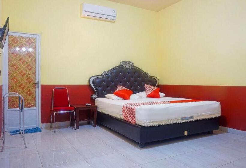 فندق Oyo 91433  Sari Jeneponto
