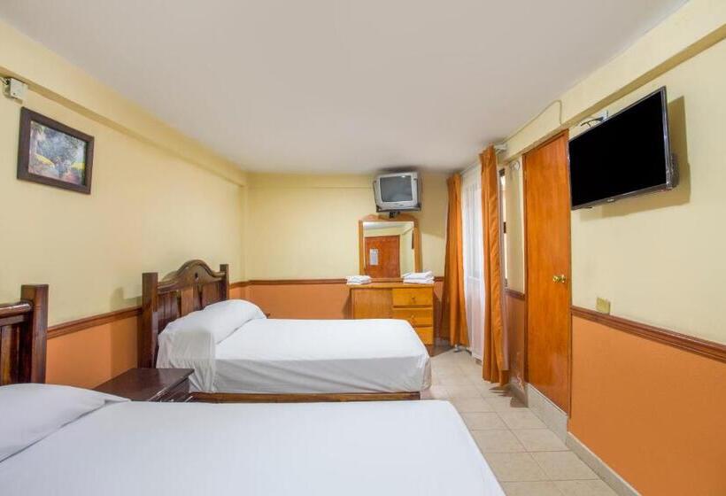 فندق Oyo  San Agustin