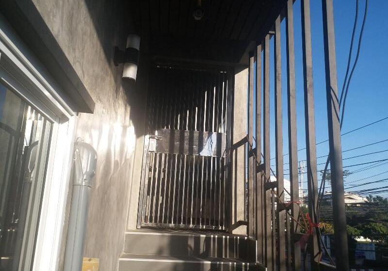 בית מלון כפרי Pingpong Place