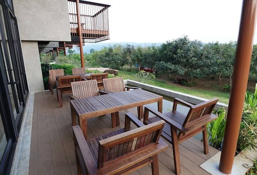 Hug Jang Loei Garden & Resort