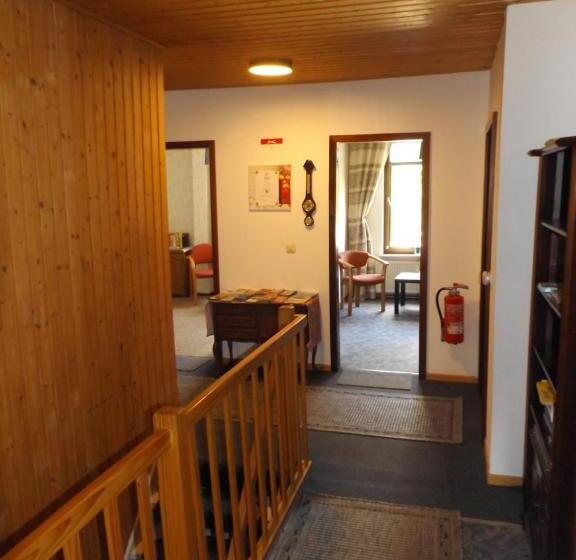 پانسیون Gästehaus Hahnenkrug