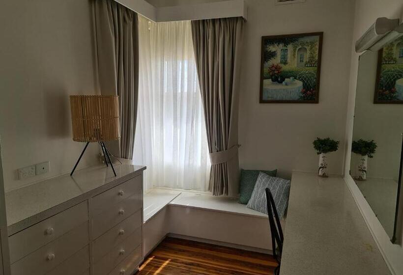 پانسیون Harden Golfers Rest Accommodation