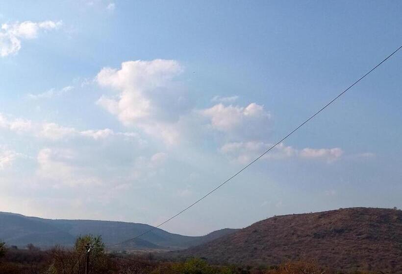 پانسیون Pilanesberg View Guest House
