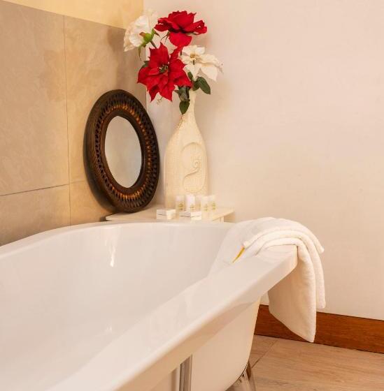 ペンション Selamod Village Guest House