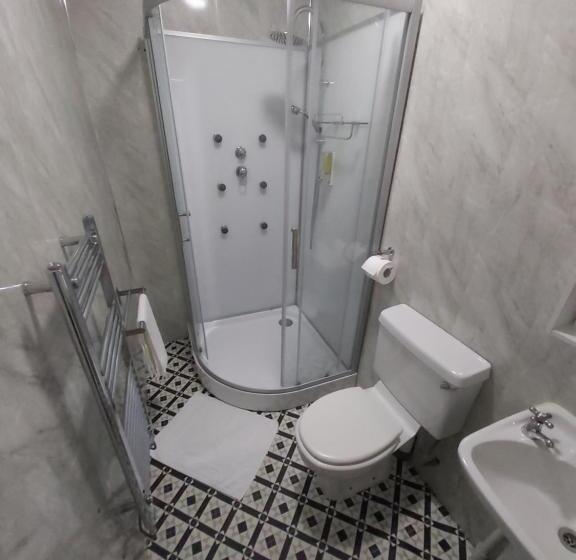 פנסיון Sergeants Accommodation