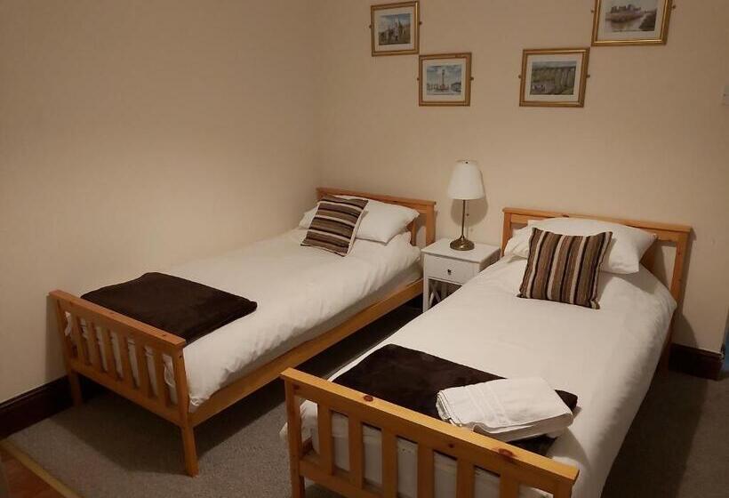 Пансион Sergeants Accommodation