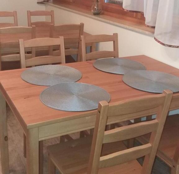 بنسيون Szamóca Vendégház