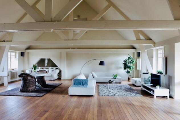 پانسیون The Loft