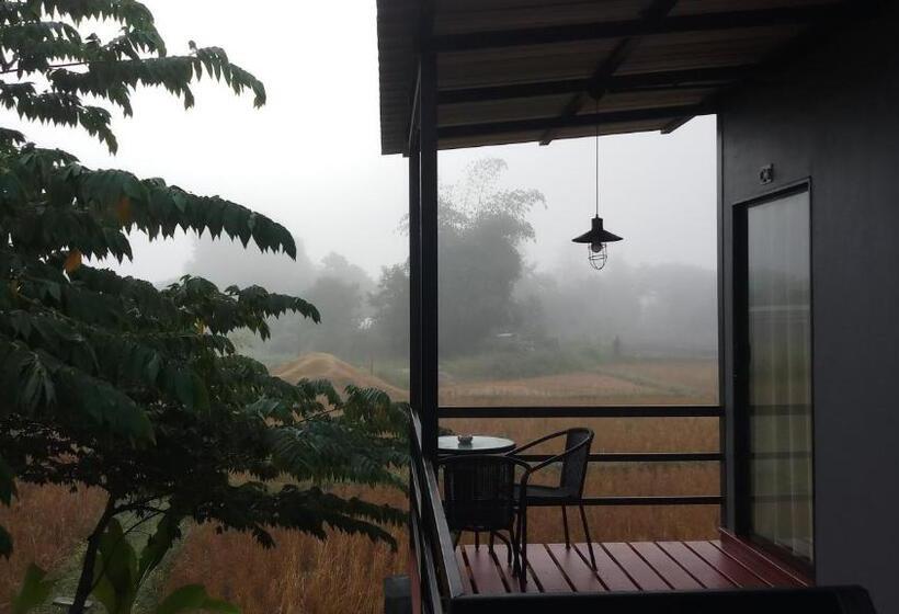 אתר נופש Chill House Mae Sariang
