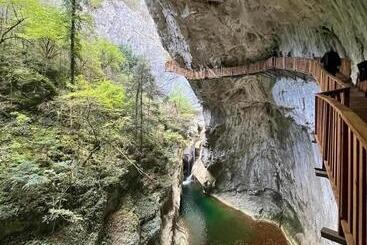 تختخواب و صبحانه Kanyon Park Otel Ve Restaurant