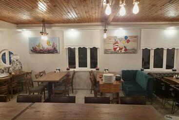 تختخواب و صبحانه Kanyon Park Otel Ve Restaurant