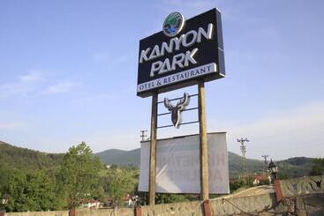 تختخواب و صبحانه Kanyon Park Otel Ve Restaurant