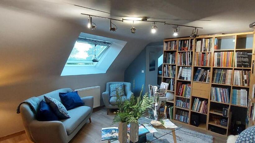 住宿加早餐  La Lézardière