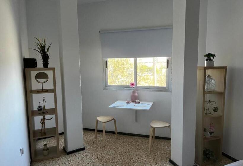 تختخواب و صبحانه Sarah Kite Ii Vv, Room 2