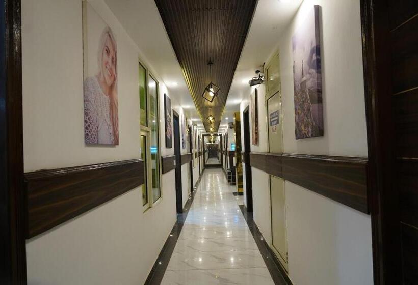 Hotelli Red Apple Near Railway Station Chandigarh