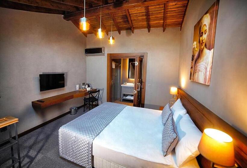 Triada Hotel Buyukada