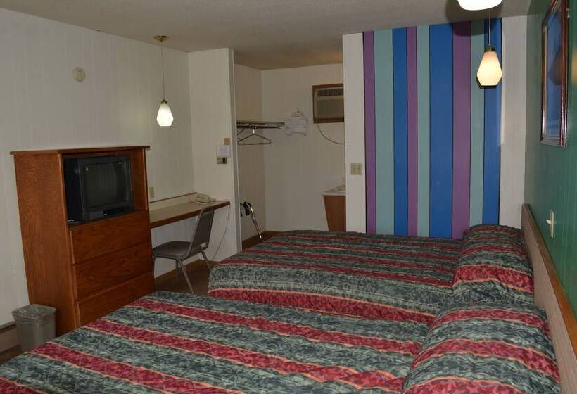Edgetowner Motel