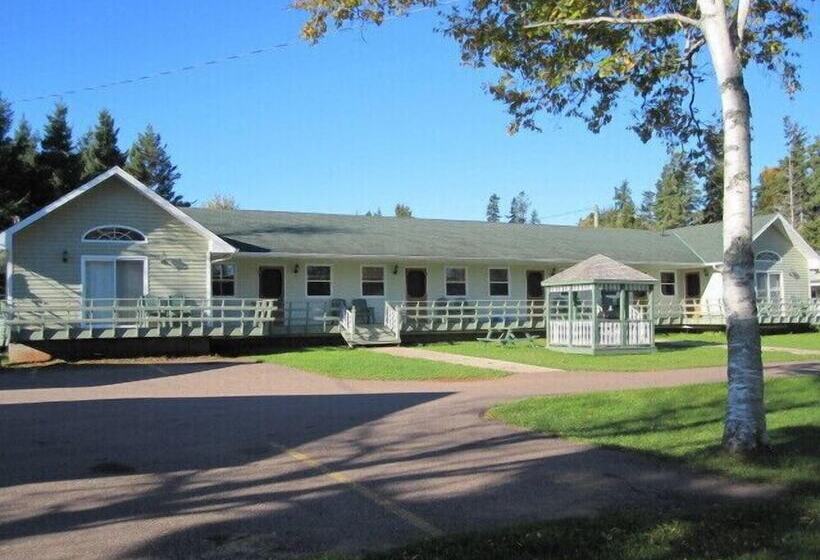 فندق Briarwood Coastal Cottages & Lodge