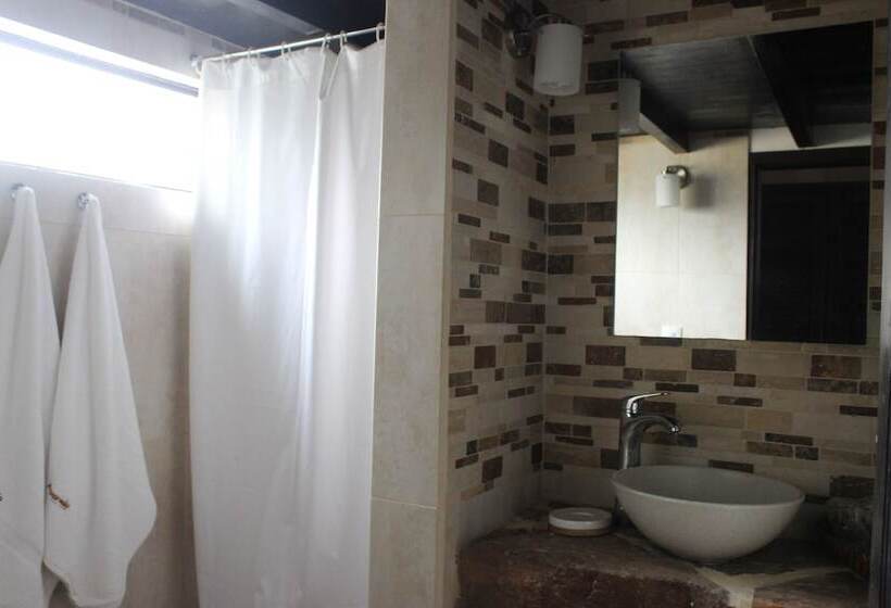 هتل Club Nautico Acuarela