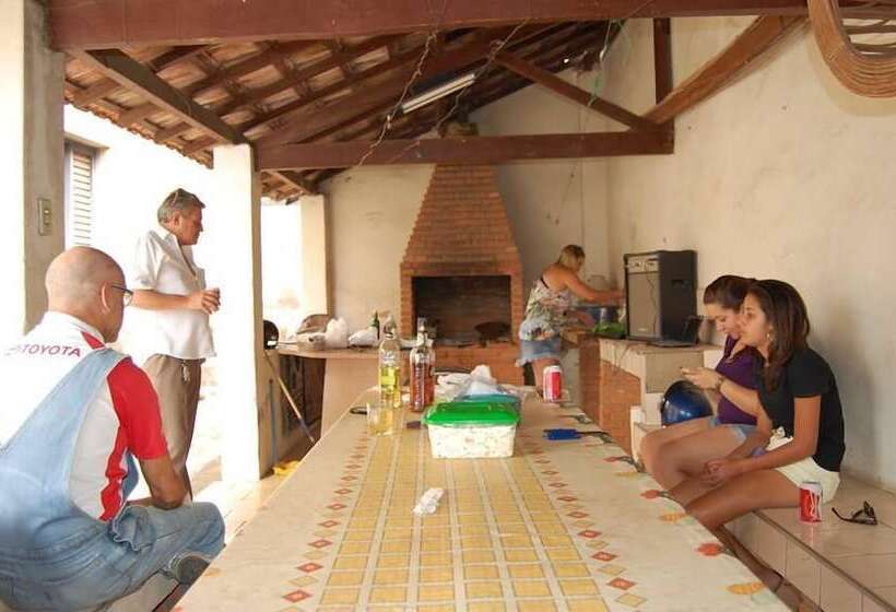 ホテル Dona Emilia