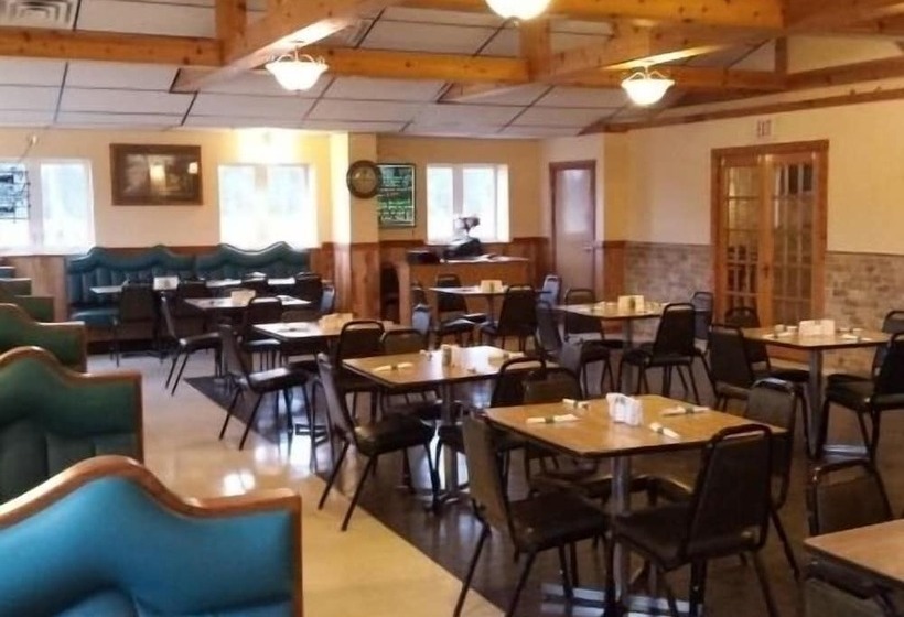 酒店 Inn Of The Pines