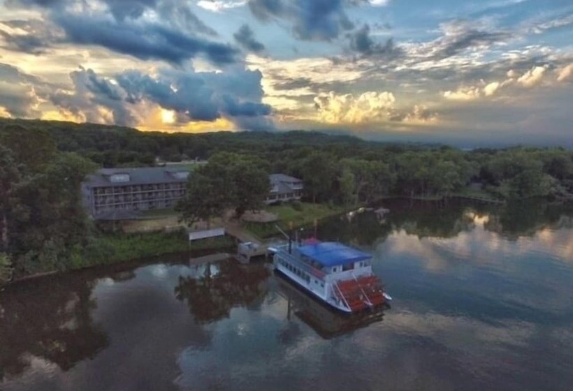 酒店 Paddle Wheel Inn