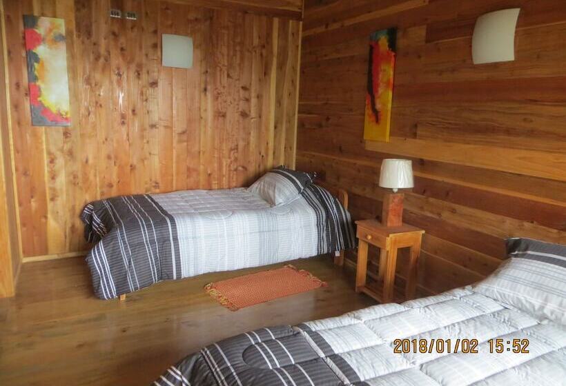 בית מלון כפרי Petrunauco Lodge