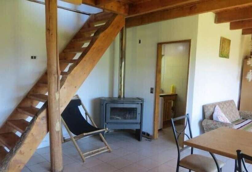 בית מלון כפרי Petrunauco Lodge