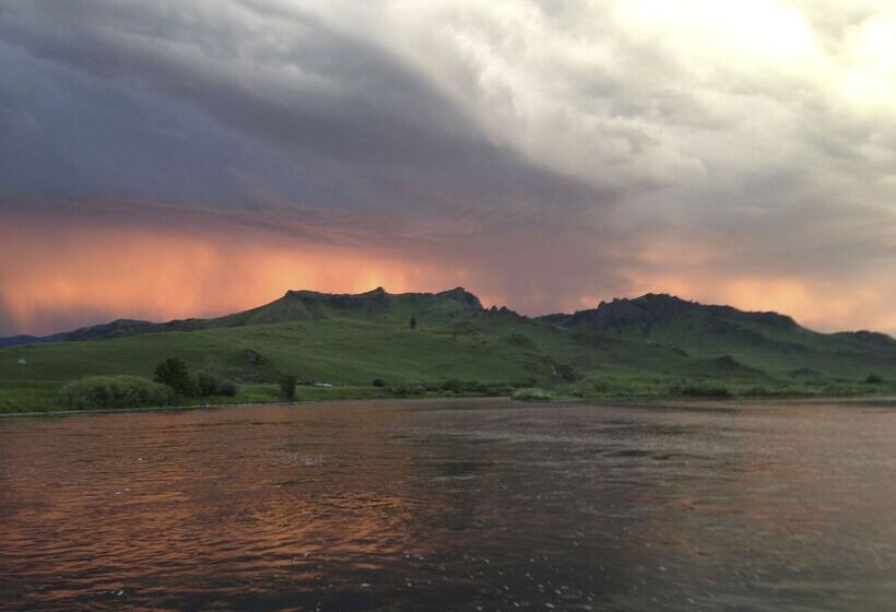 Trout Montana Motel