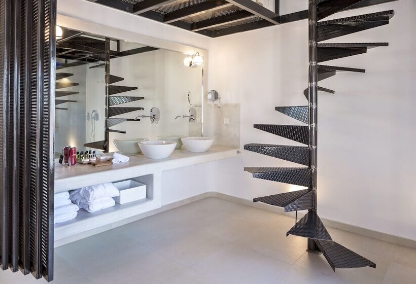 Art Hotel Santorini