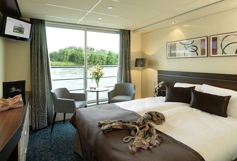 Fotos del hotel Crossgates Ship 4 Star  Altstadtnord  Köln:  12