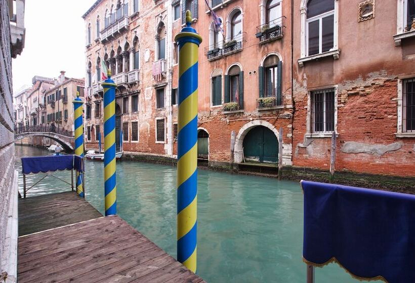 Fotos del hotel Ai Cavalieri Di Venezia:  13