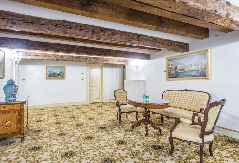 Fotos del hotel Ai Cavalieri Di Venezia:  5