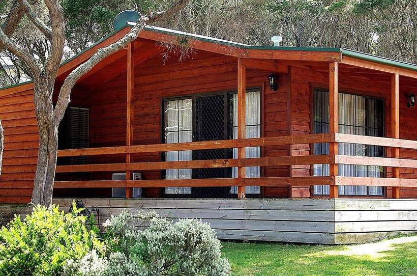 هتل Anglesea Family Caravan Park