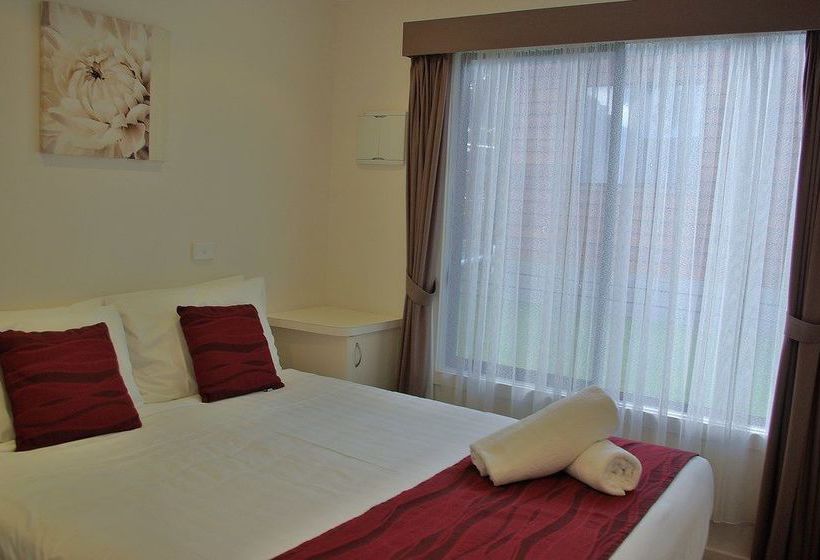 هتل Anglesea Family Caravan Park