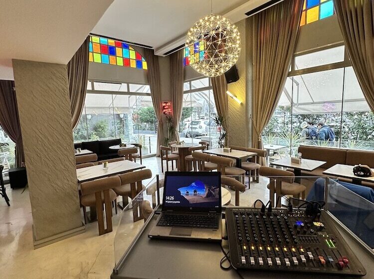 Fotos del hotel Port  Tophane:  23