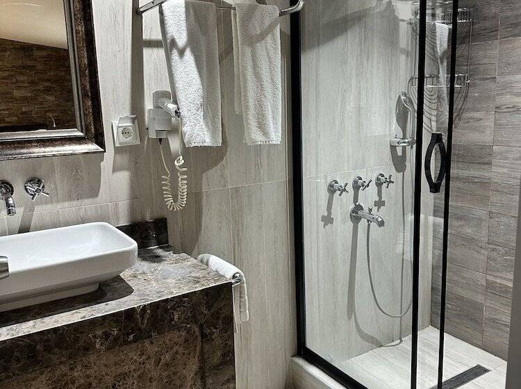 Fotos del hotel Port  Tophane:  21