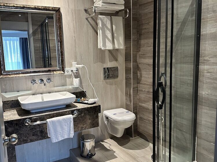 Fotos del hotel Port  Tophane:  16