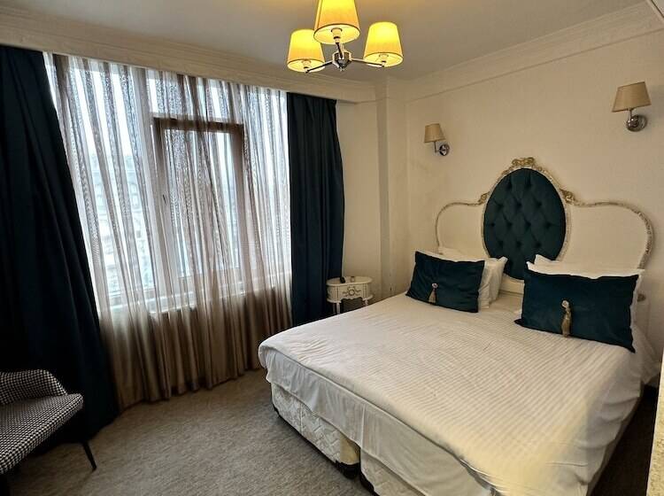 Fotos del hotel Port  Tophane:  2