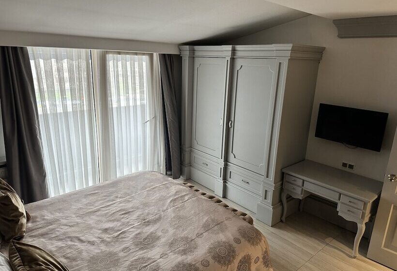 Fotos del hotel Port  Tophane:  7