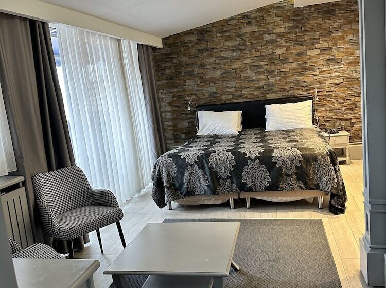 Fotos del hotel Port  Tophane:  6