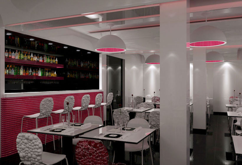 בית מלון כפרי Athens Status Suites