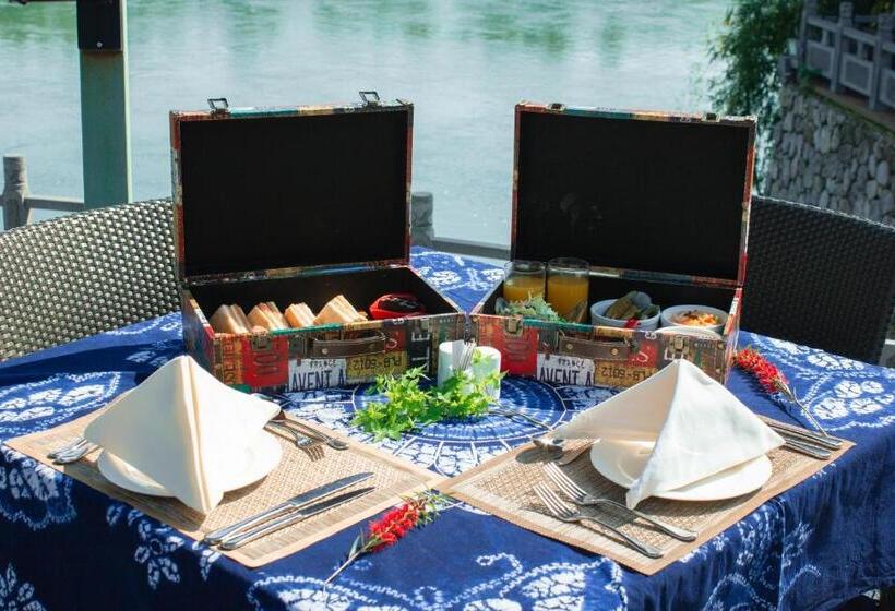 هتل Banyan Tree Yangshuo