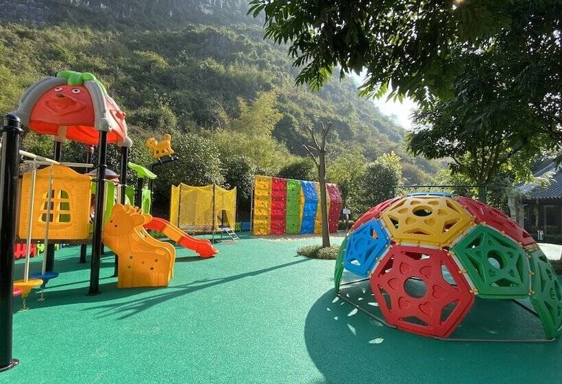 هتل Banyan Tree Yangshuo